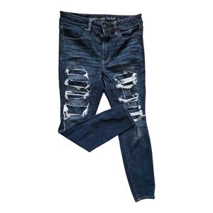 American Eagle Women’s Distressed Skinny Jeans Size 6 – Dark Wash